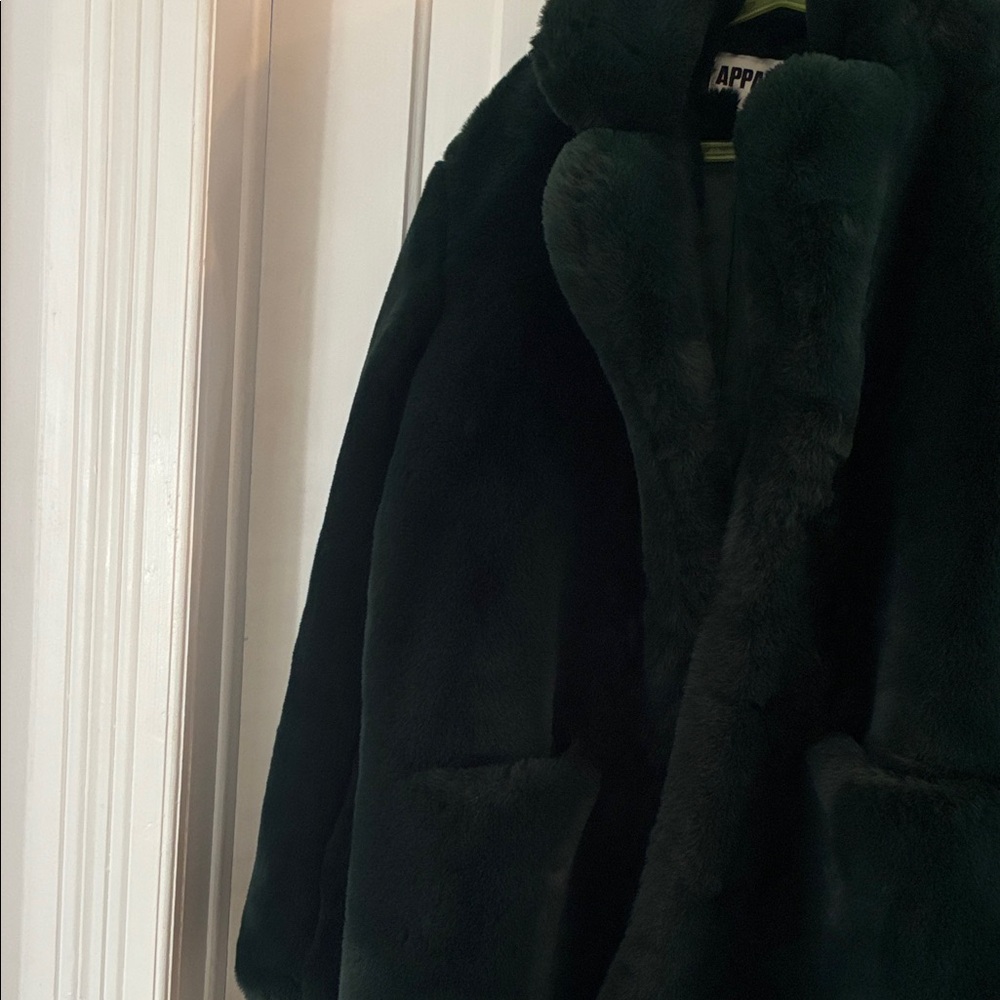 Apparis Women's Dark Green Teddy Jacket